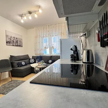 Casa Angela By Ca-sa Check *